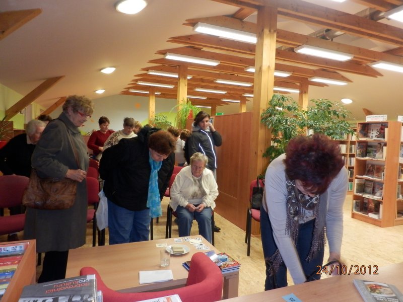 Knihovna v Křemži - říjen 2012
